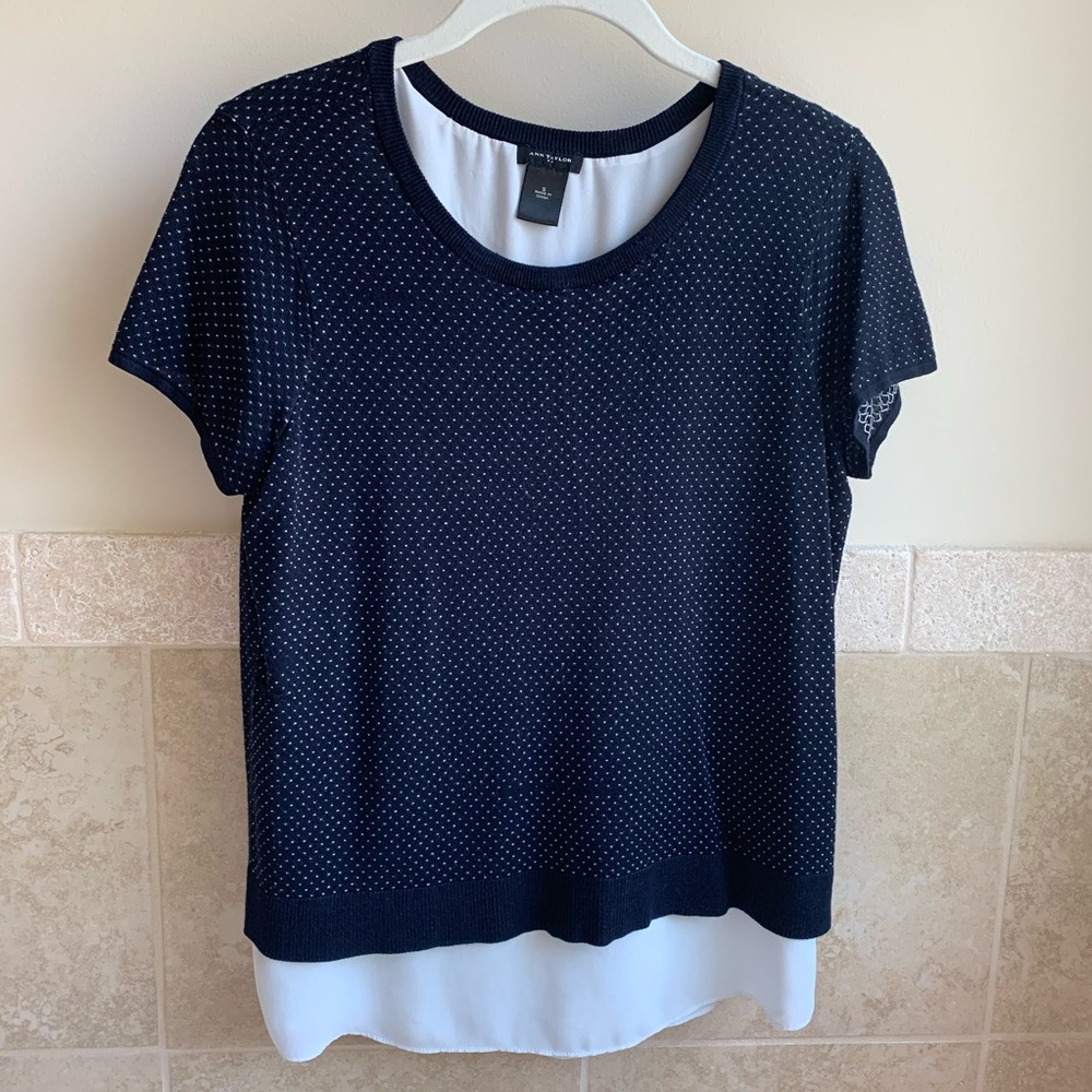 Ann Taylor top | size Sm | short sleeve